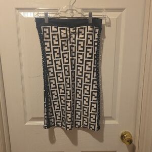 Stylish Black and White Patterned Skirt